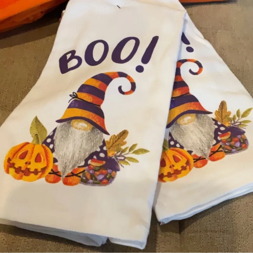 Halloween Kitchen Towels Set of 2 BOO! Adorable Purple and Orange GNOME NEW